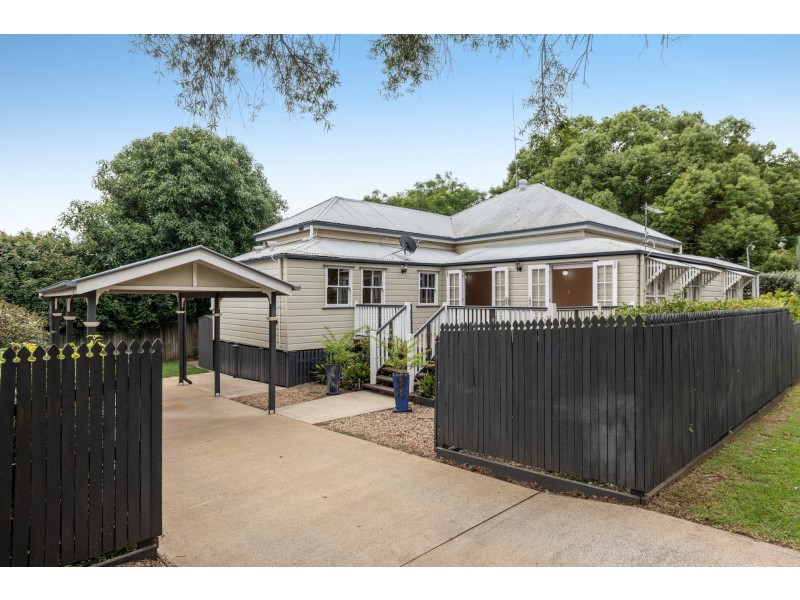 60 Herries Street, East Toowoomba QLD 4350