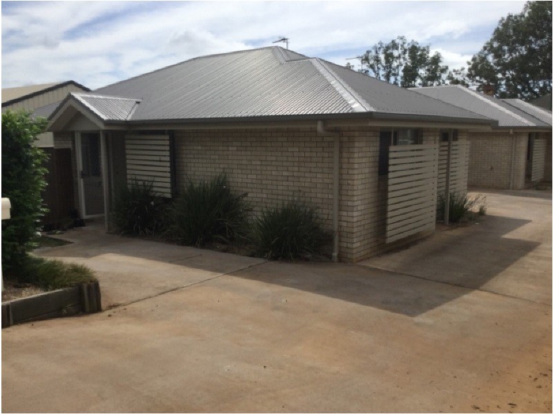 1/16 Price Lane, Toowoomba City QLD 4350