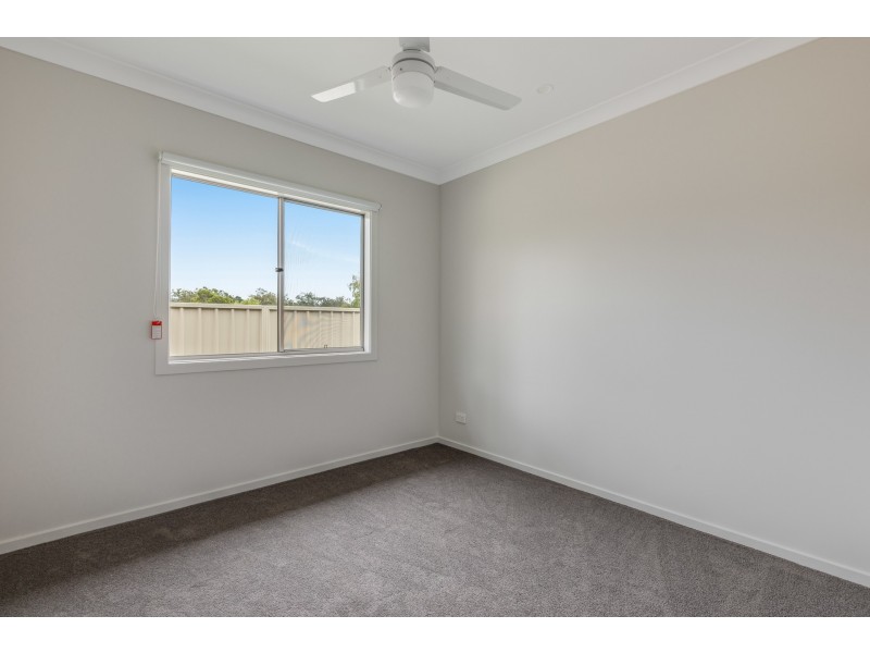 9 Dallas Street, Cotswold Hills QLD 4350