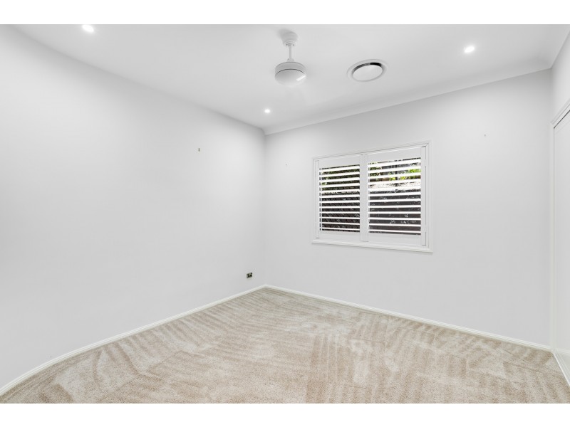 43 Windemere Terrace, Mount Lofty QLD 4350