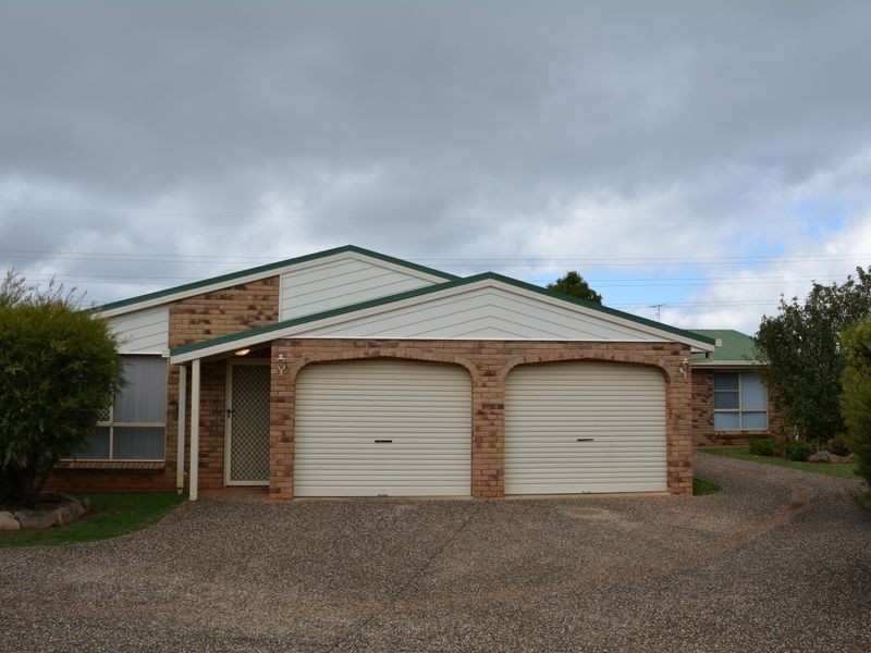 3/12 Carmen Street, Kearneys Spring QLD 4350