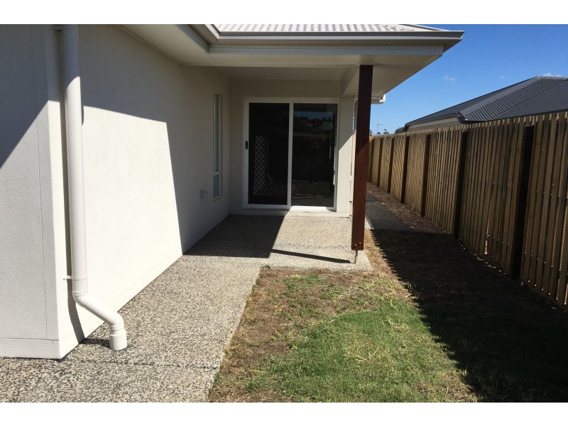 6 McInnes Street, Glenvale QLD 4350