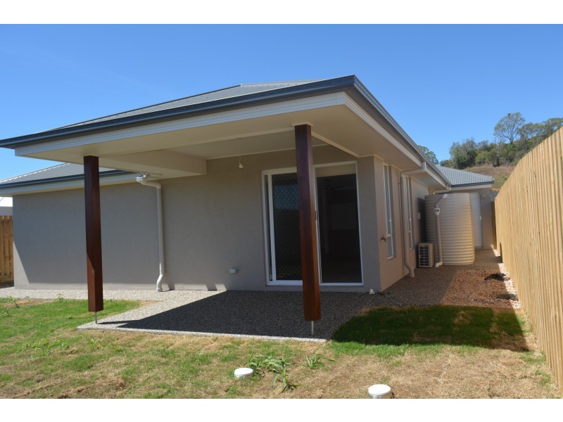 5 Downs Street, Glenvale QLD 4350