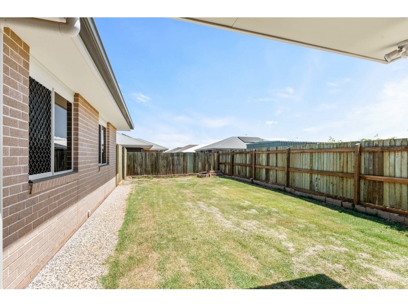 18 Lourdes Street, Middle Ridge QLD 4350