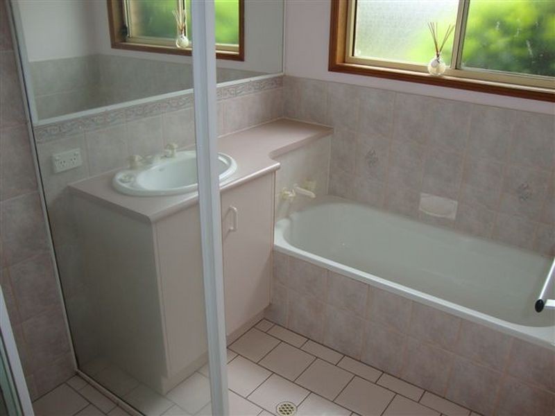 19 Eureka Court, Glenvale QLD 4350