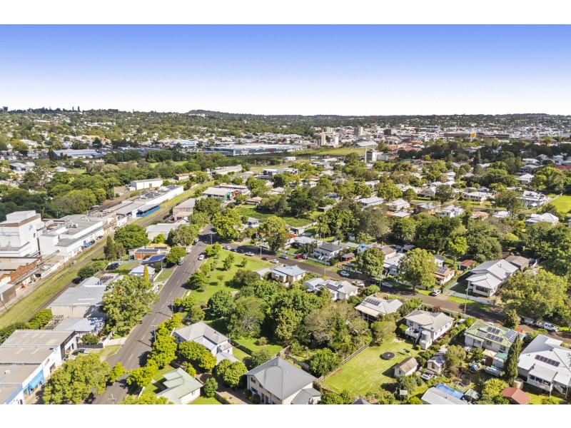 1/57A Mort Street, North Toowoomba QLD 4350