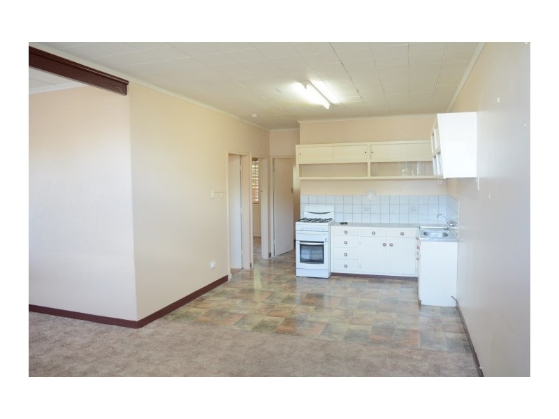 2/122a Russell Street, Toowoomba City QLD 4350