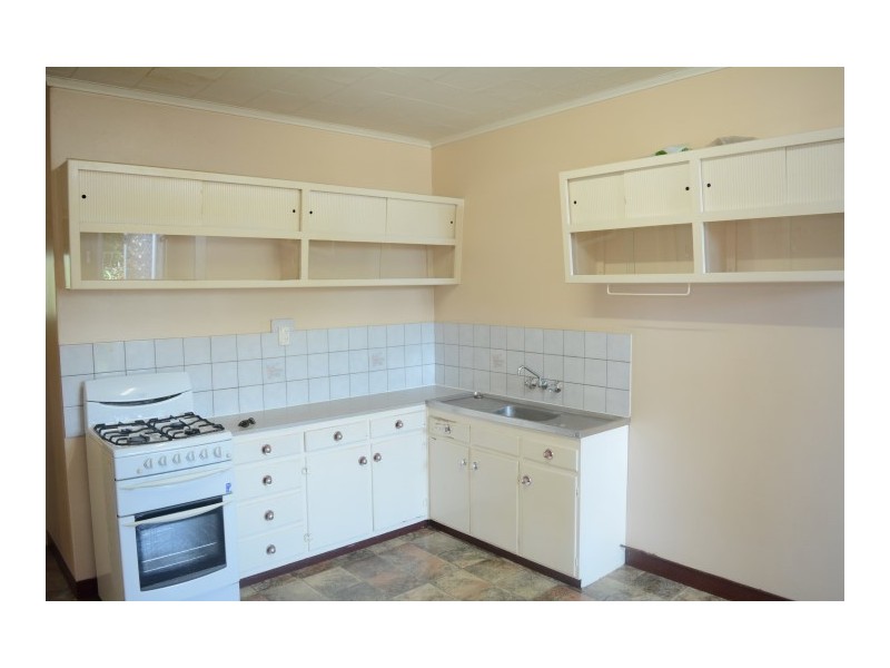 2/122a Russell Street, Toowoomba City QLD 4350