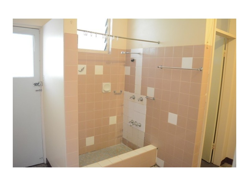 2/122a Russell Street, Toowoomba City QLD 4350