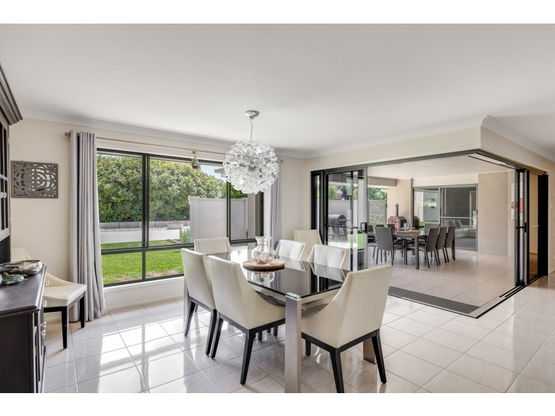 36 Acacia Avenue, Top Camp QLD 4350
