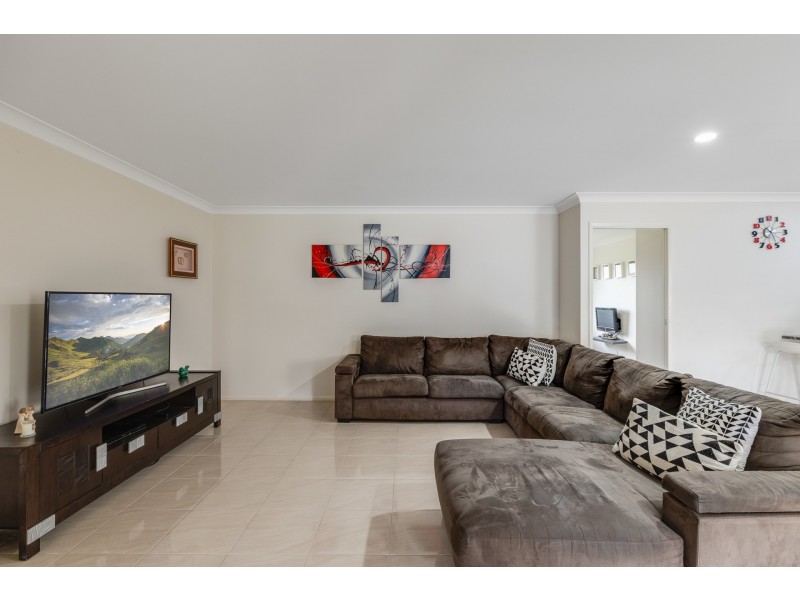 36 Acacia Avenue, Top Camp QLD 4350