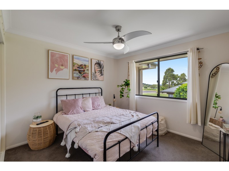 36 Acacia Avenue, Top Camp QLD 4350