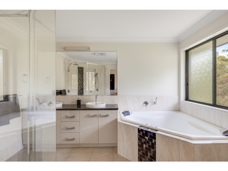 36 Acacia Avenue, Top Camp QLD 4350