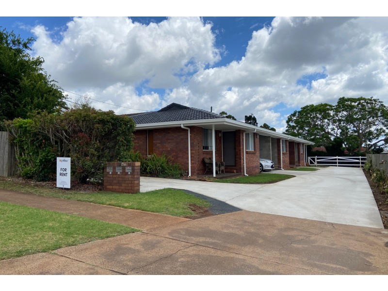 1/171a Alderley Street, Centenary Heights QLD 4350