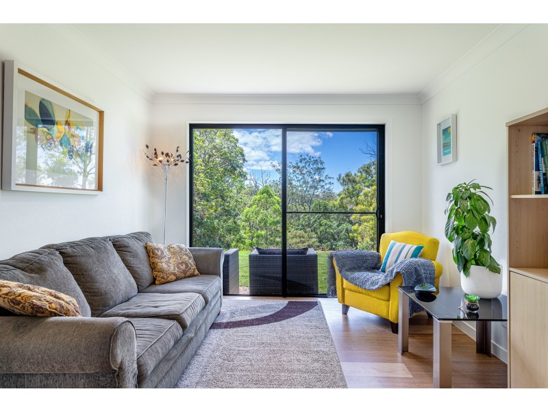 6 Blue Sky Court, Cabarlah QLD 4352