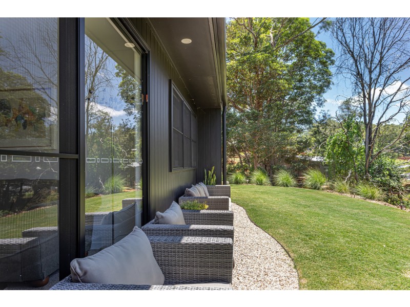 6 Blue Sky Court, Cabarlah QLD 4352