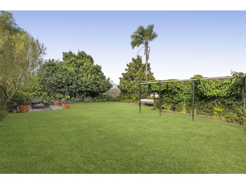 5 Friend Street, Harristown QLD 4350