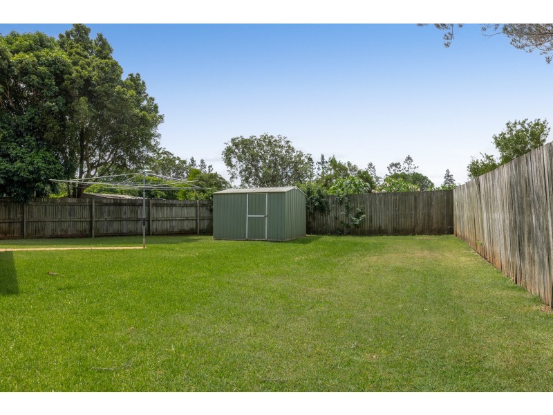 12 Emma Drive, Kearneys Spring QLD 4350