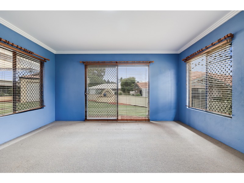 13 Maggie Court, Middle Ridge QLD 4350