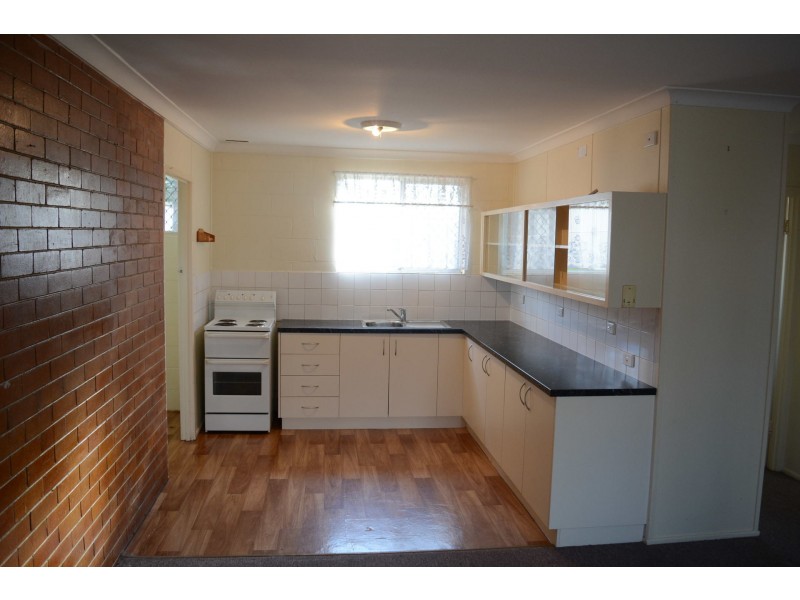 6/348 South Street, Harristown QLD 4350