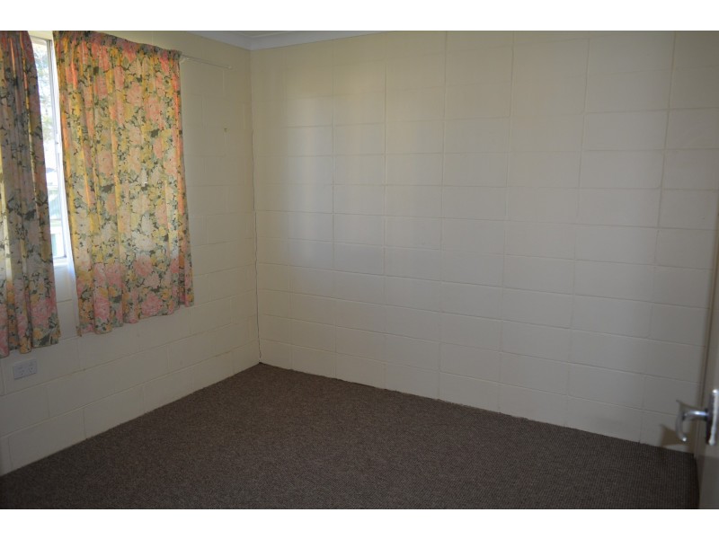 6/348 South Street, Harristown QLD 4350