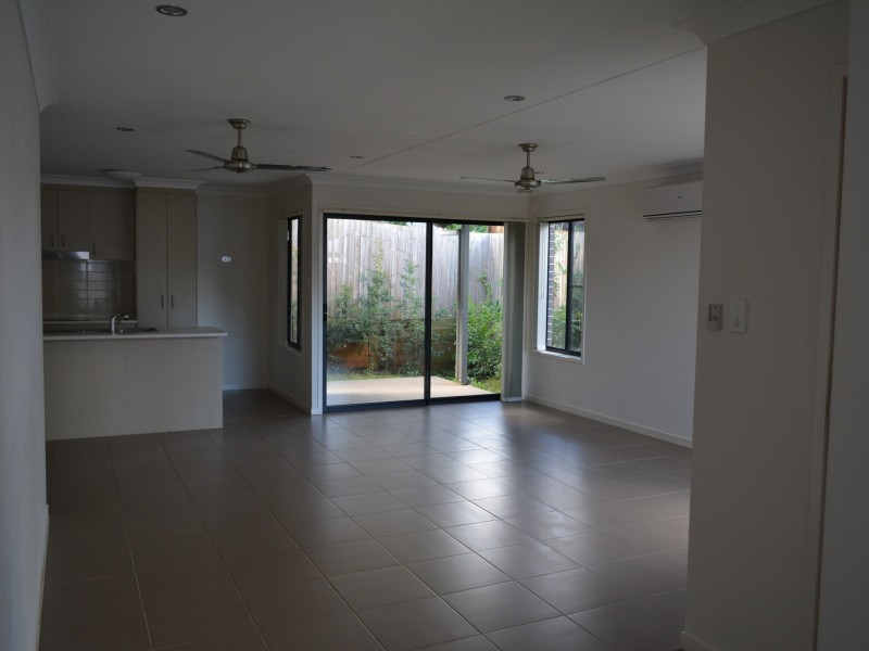 4/15 Gostwyck Street, Newtown QLD 4350