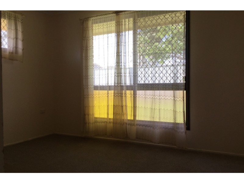 2/21 Tara Street, Wilsonton QLD 4350