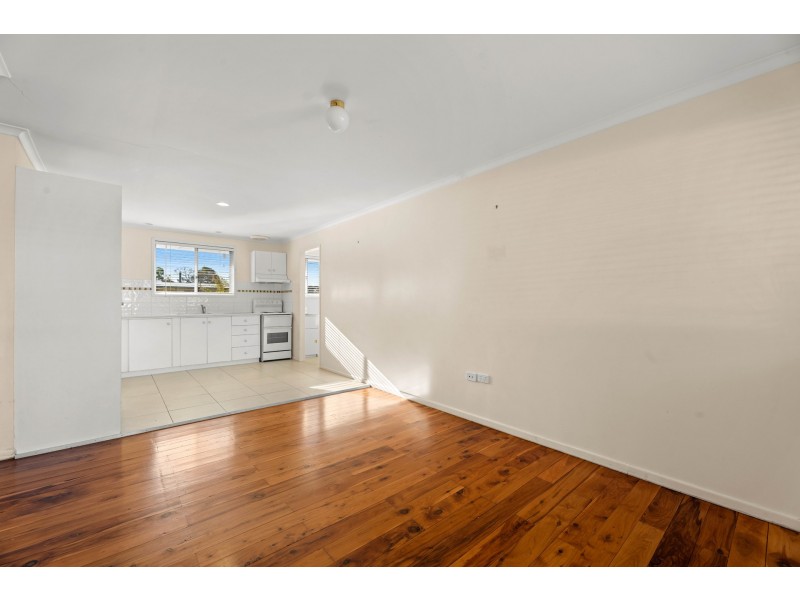 2/24 Chopin Street, Rockville QLD 4350