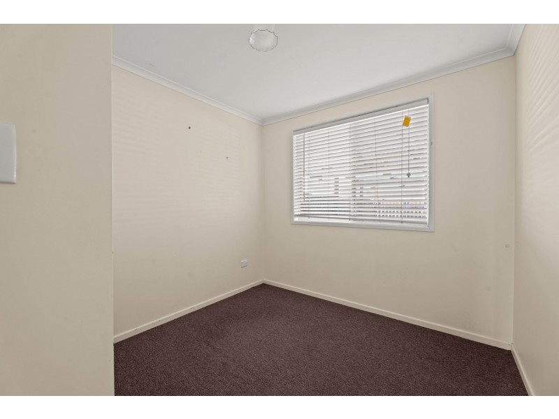 2/24 Chopin Street, Rockville QLD 4350