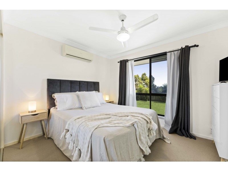 17 Wongalee Place, Cambooya QLD 4358