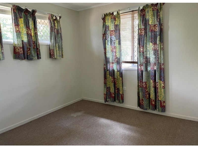 2/501 Stenner Street, Harristown QLD 4350