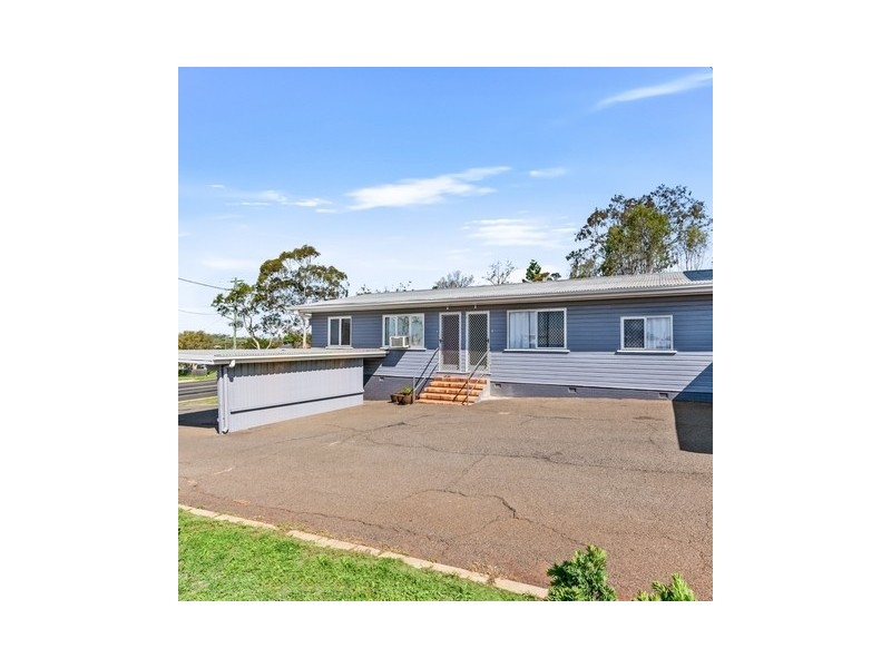 1/36 Toowoomba Road, Oakey QLD 4401