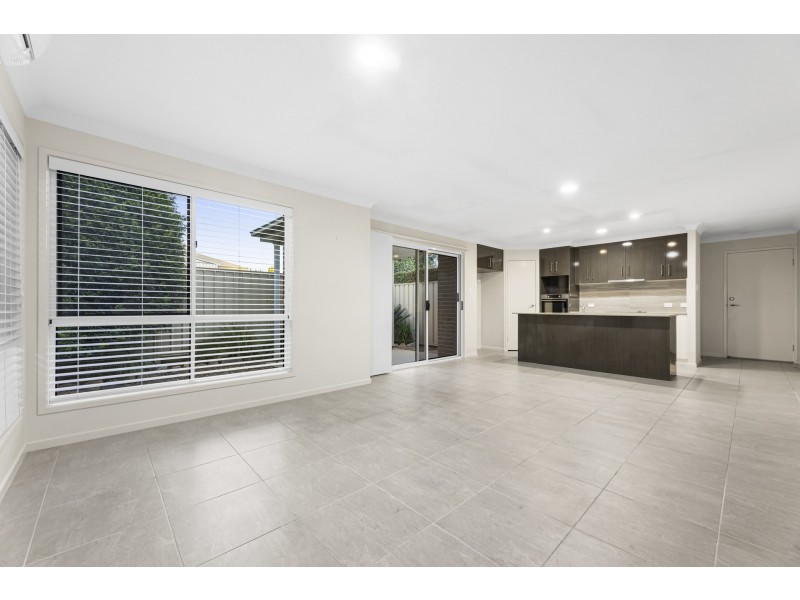 3/77 Long Street, Rangeville QLD 4350