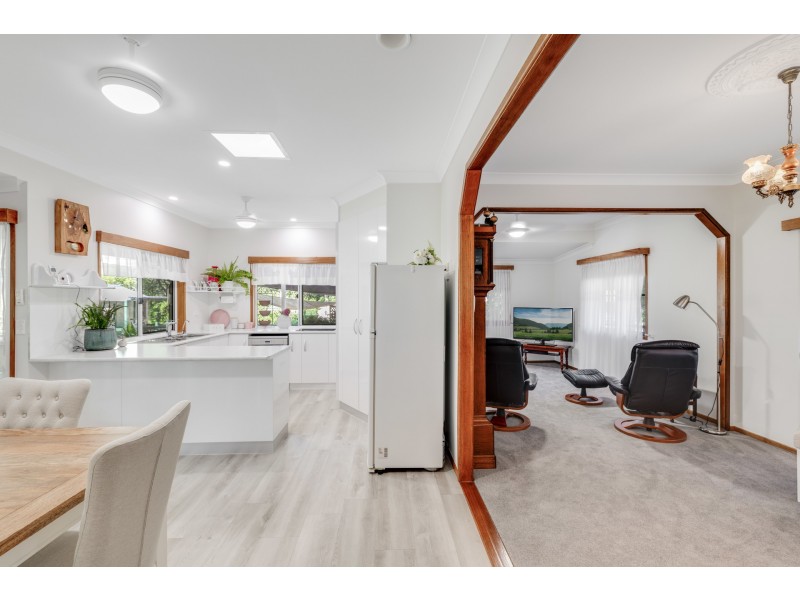 134 Costellos Road, Upper Lockyer QLD 4352