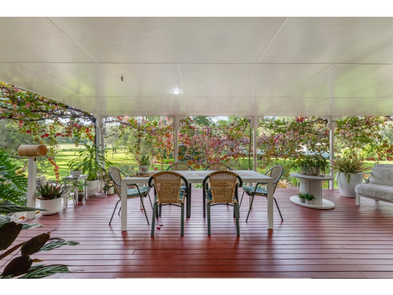 134 Costellos Road, Upper Lockyer QLD 4352