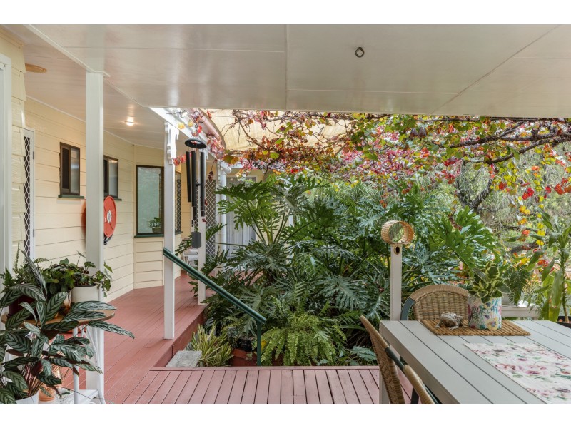 134 Costellos Road, Upper Lockyer QLD 4352