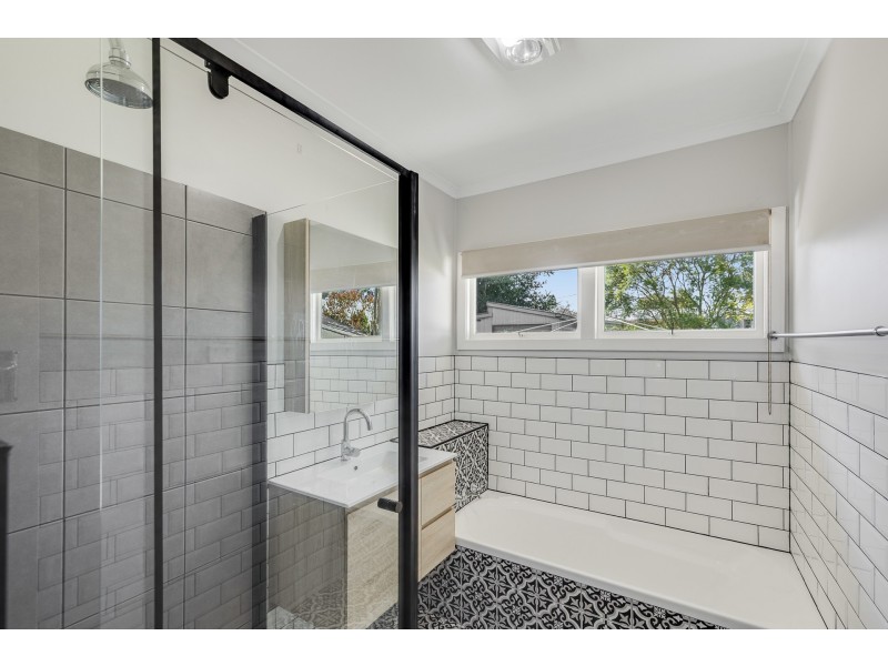 4 Batterbee Street, Rangeville QLD 4350