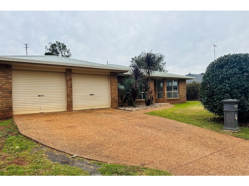 287 Stenner Street, Centenary Heights QLD 4350