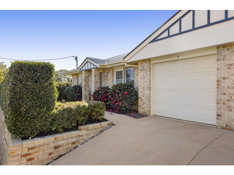 1/105 South Street, Rangeville QLD 4350