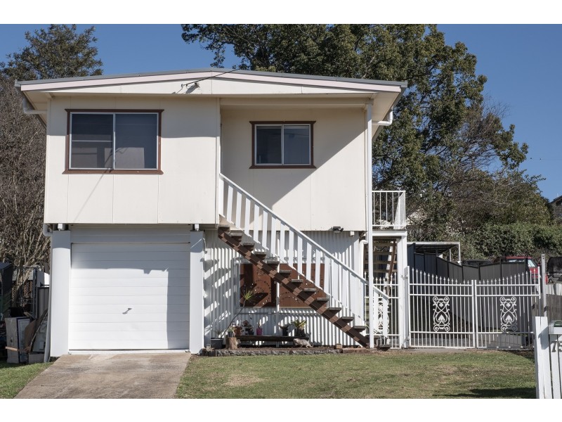 75 Vanity Street, Rockville QLD 4350