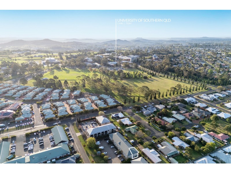 6/5-7 Uniplaza Court, Kearneys Spring QLD 4350