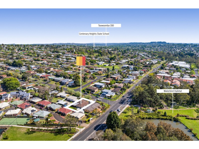 4 Debra Street, Centenary Heights QLD 4350