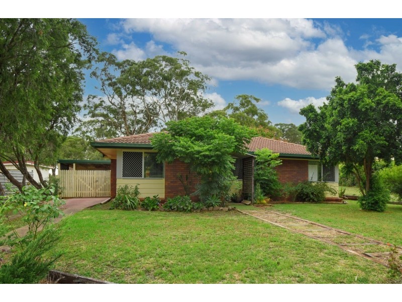 68 Wine Drive, Wilsonton Heights QLD 4350