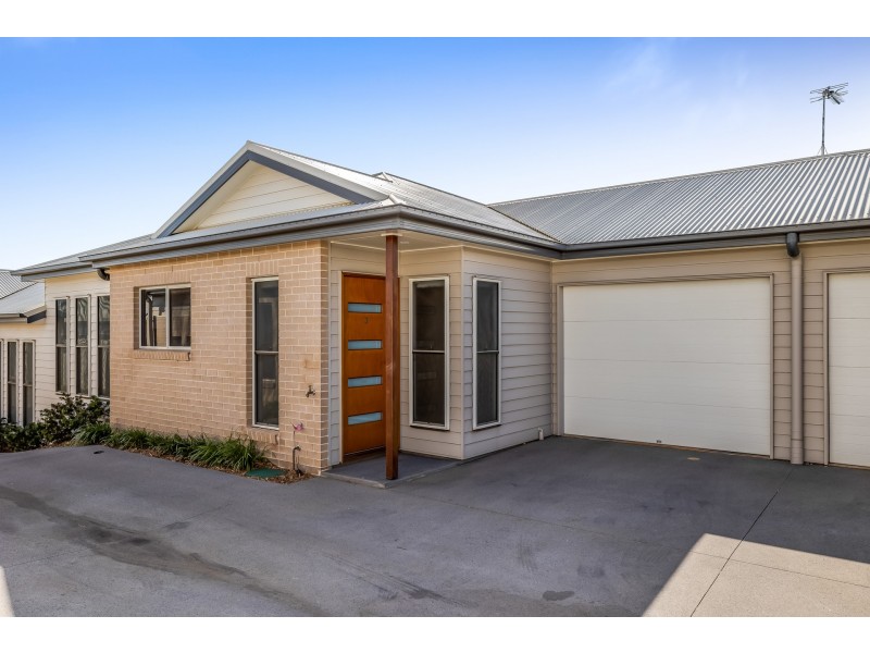 3/436 Hume Street, Middle Ridge QLD 4350