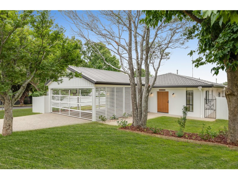 33 McLeod Street, Rangeville QLD 4350