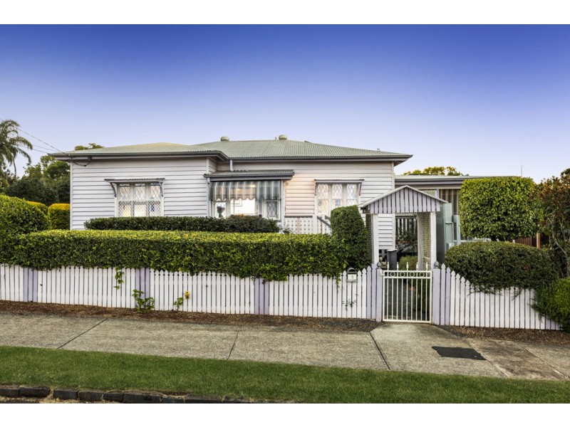 5 Clark Street, South Toowoomba QLD 4350