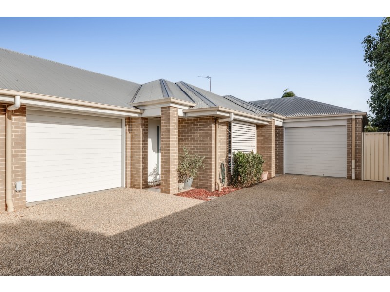 2/16a Glenvale Road, Harristown QLD 4350