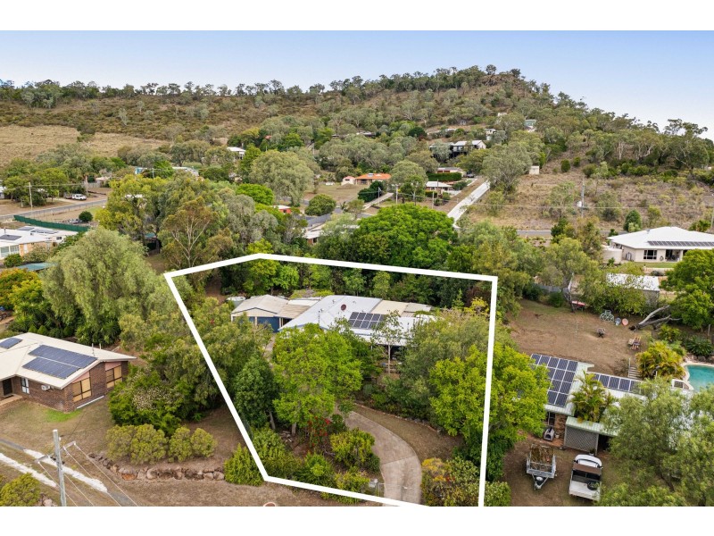 15 Warrina Court, Kingsthorpe QLD 4400