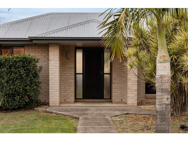 6 Lewis Drive, Meringandan West QLD 4352