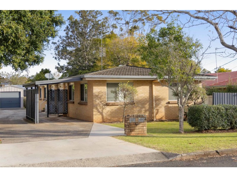 1&2/12 Crotty Street, Centenary Heights QLD 4350